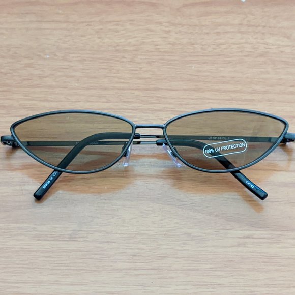 Fashion Sunglasses #21💥PRICE DROP💥 - Picture 1 of 9